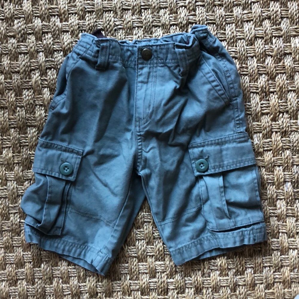 EUC Tea Collection Cargo Shorts size 6